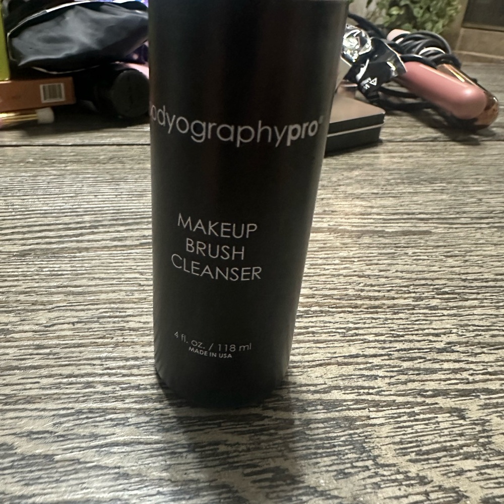 Makeup Brush Cleanser